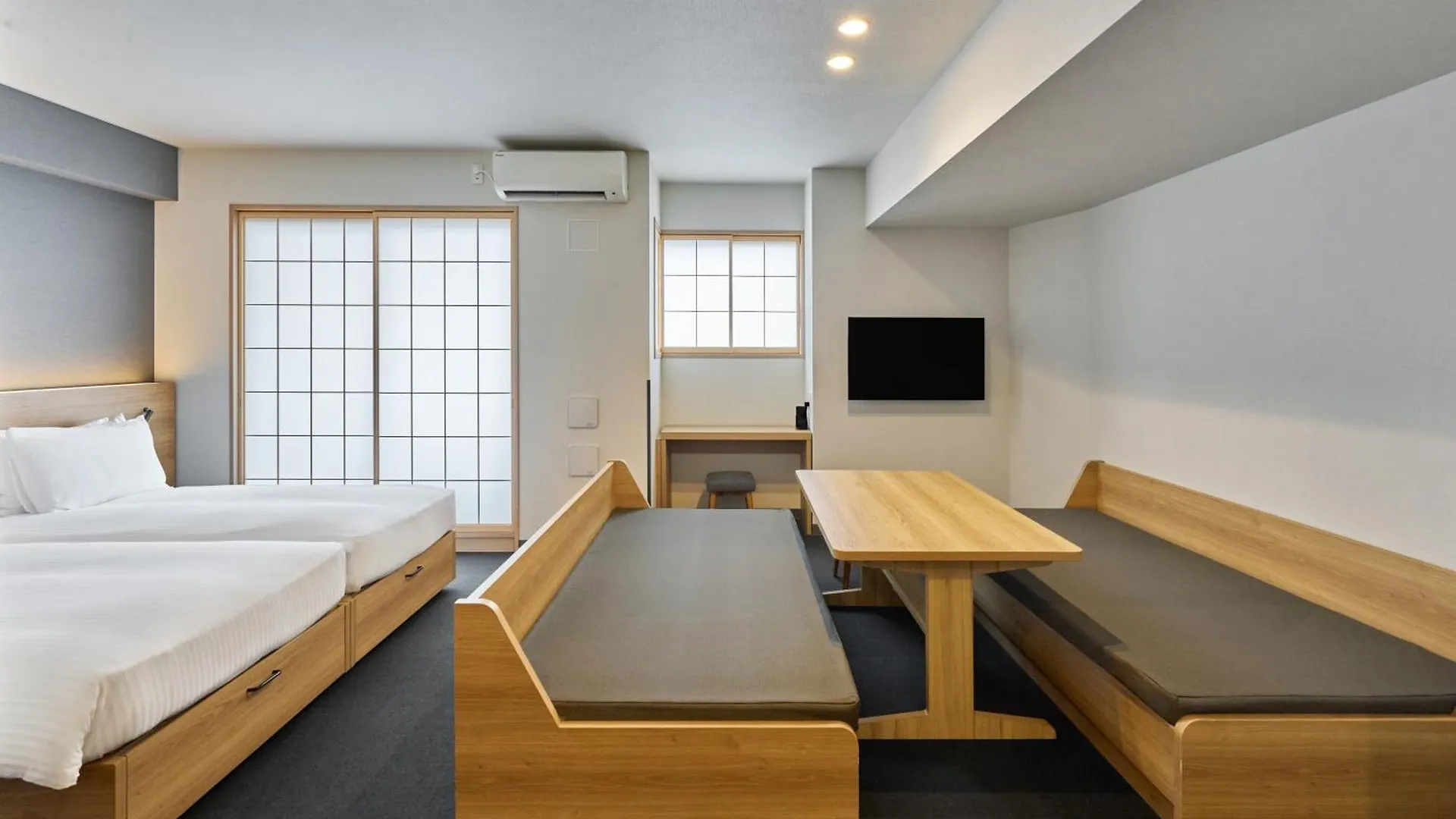 Hotel Mimaru Tokyo Ueno Inaricho 4*,